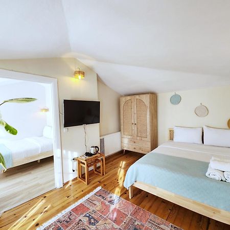 Aya Butik Otel Adalar Exterior foto