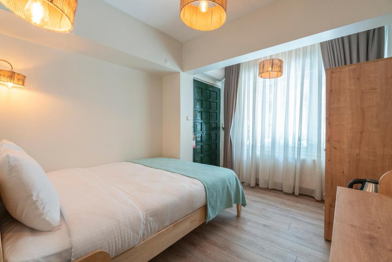 Aya Butik Otel Adalar Exterior foto