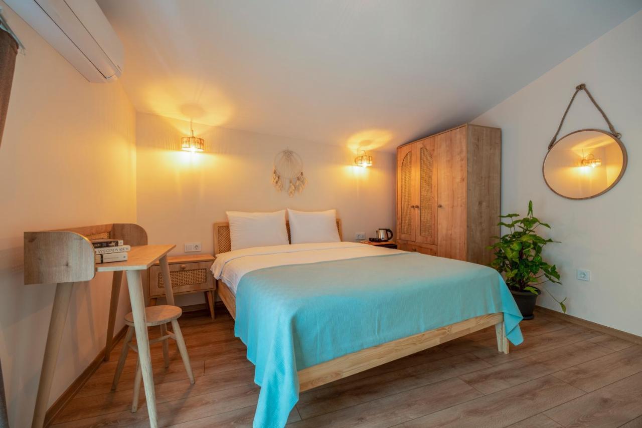 Aya Butik Otel Adalar Exterior foto