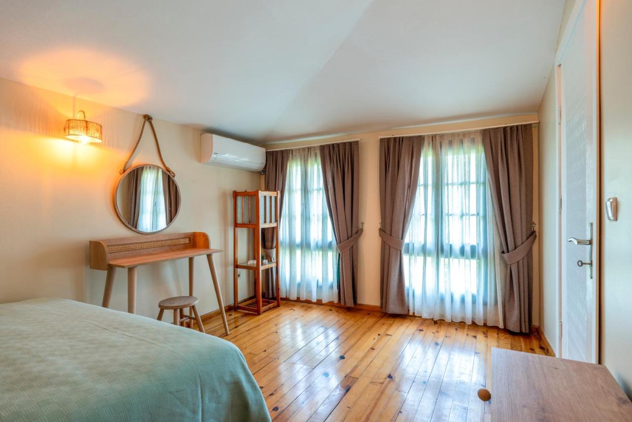 Aya Butik Otel Adalar Exterior foto