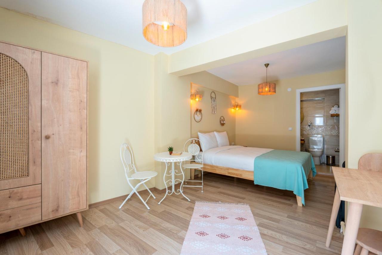 Aya Butik Otel Adalar Exterior foto