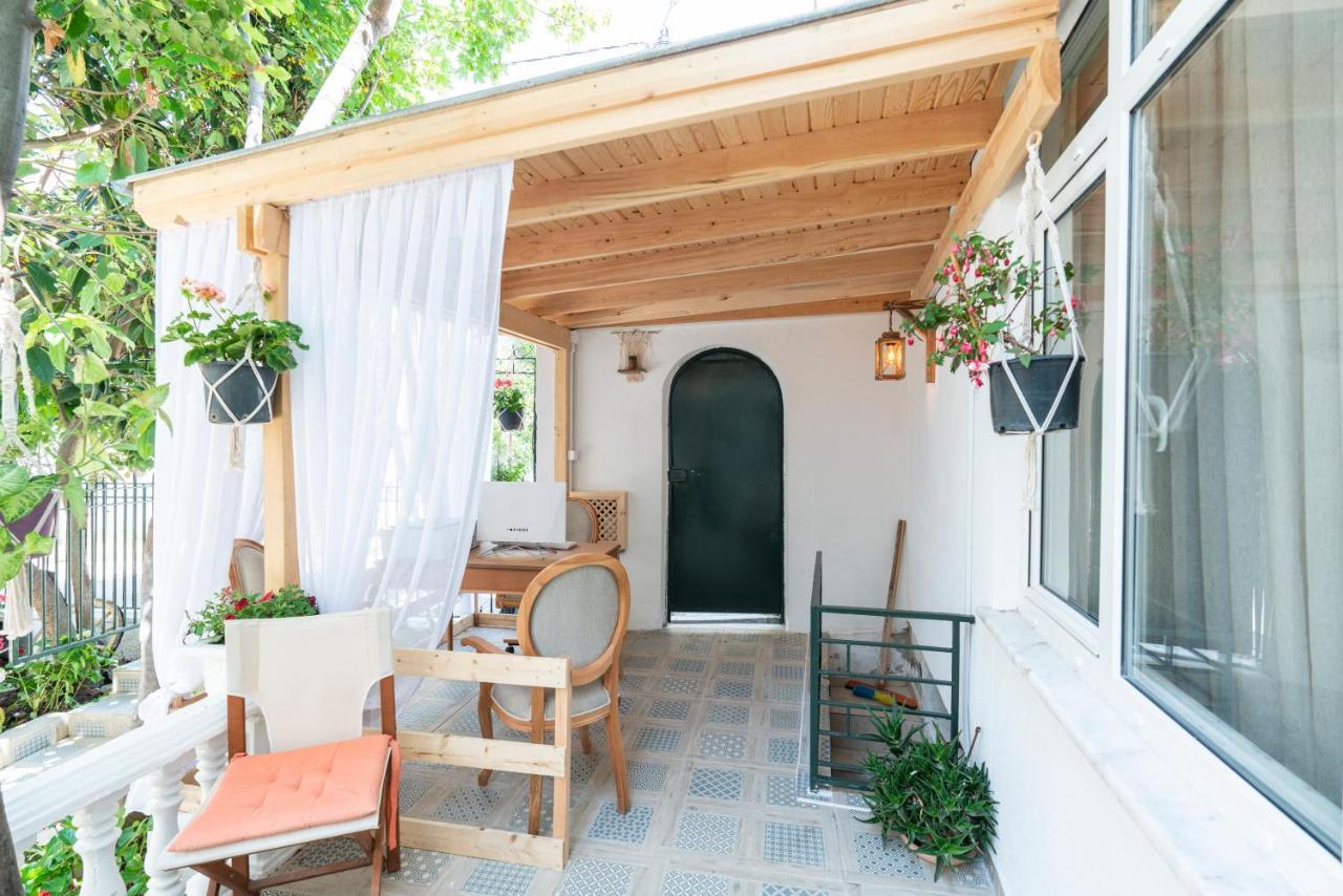 Aya Butik Otel Adalar Exterior foto