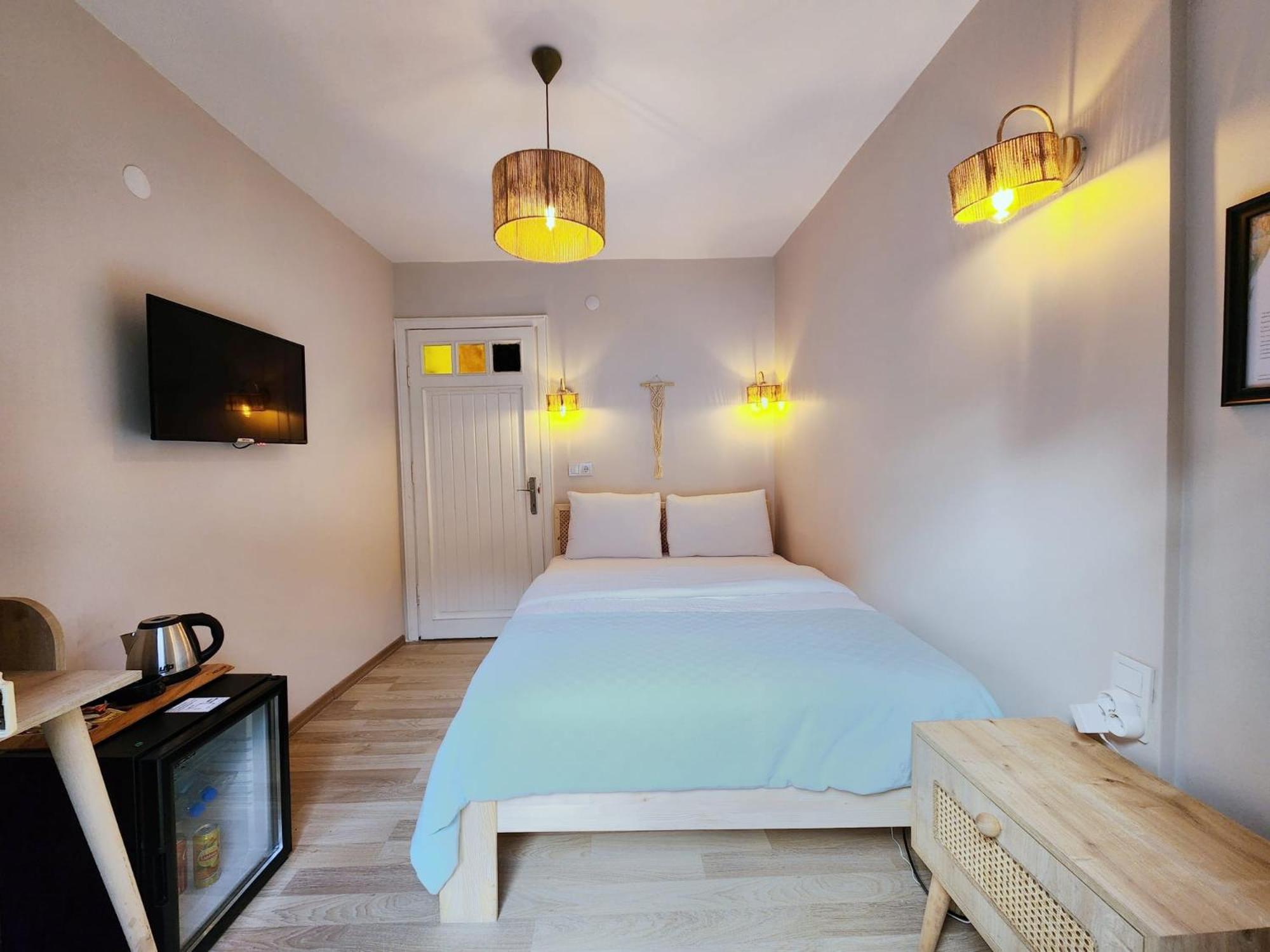 Aya Butik Otel Adalar Exterior foto